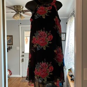 Size 6 Betsey Johnson halter dress